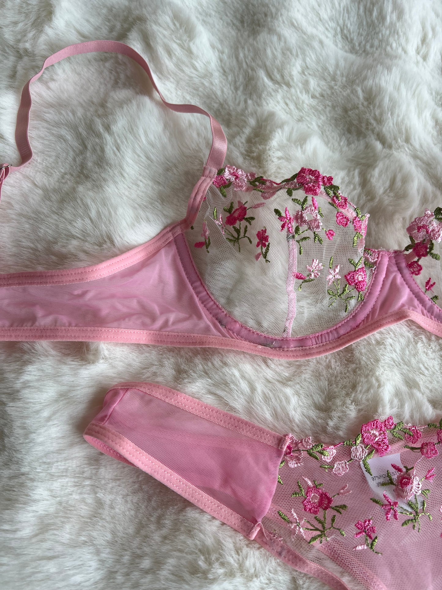 Amour Rose Lace