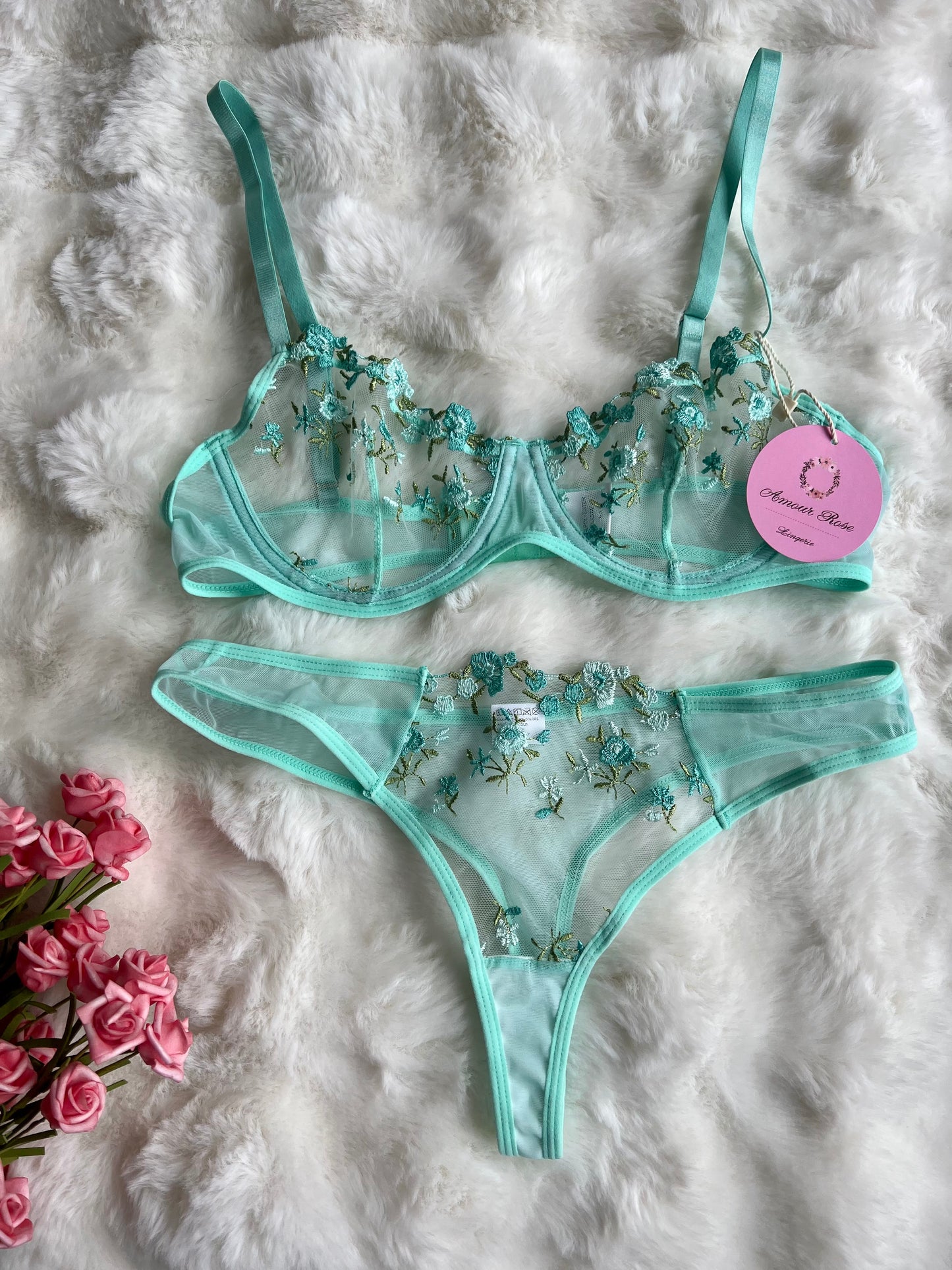 Mint Lace