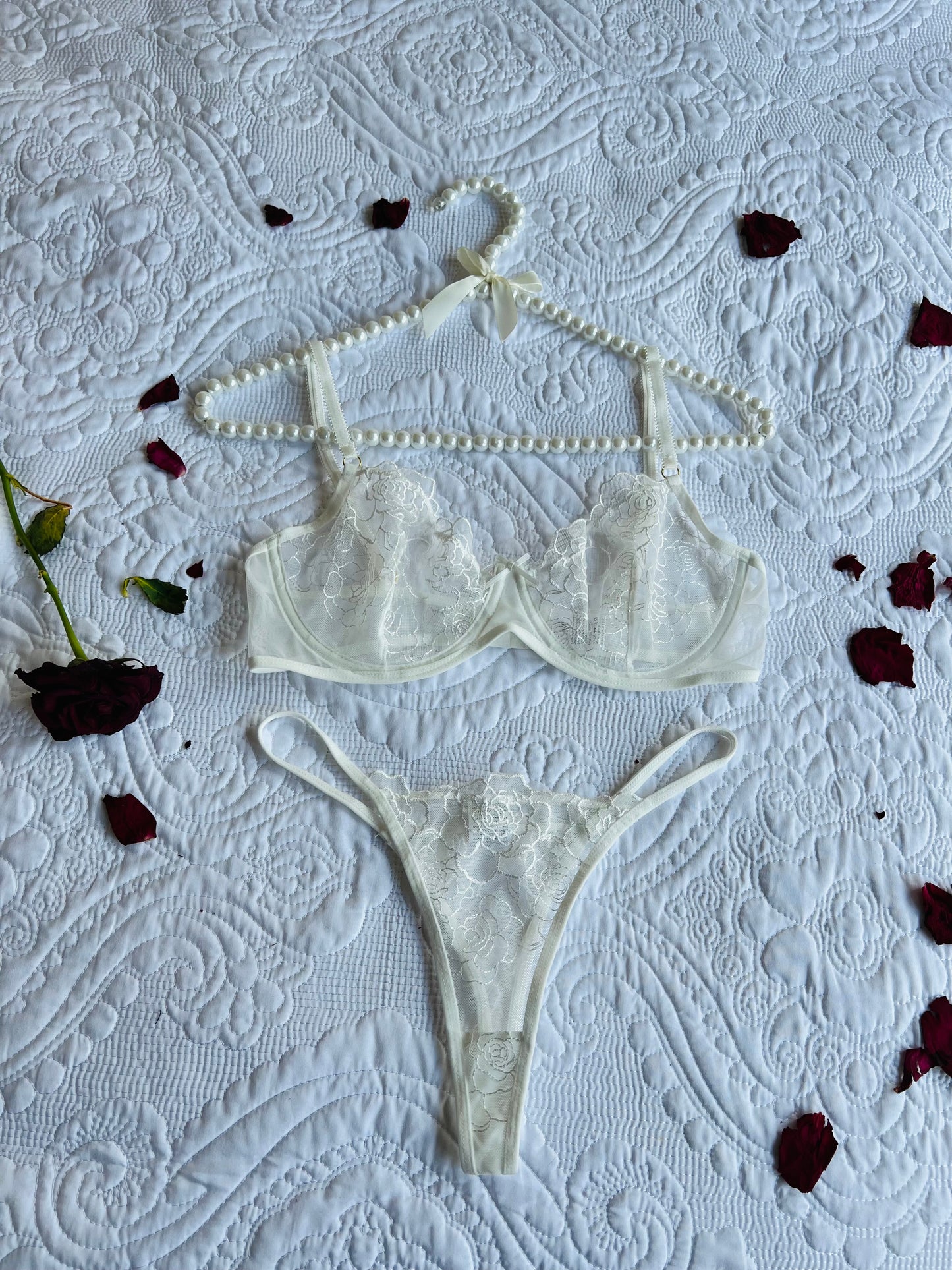 White Lace Set