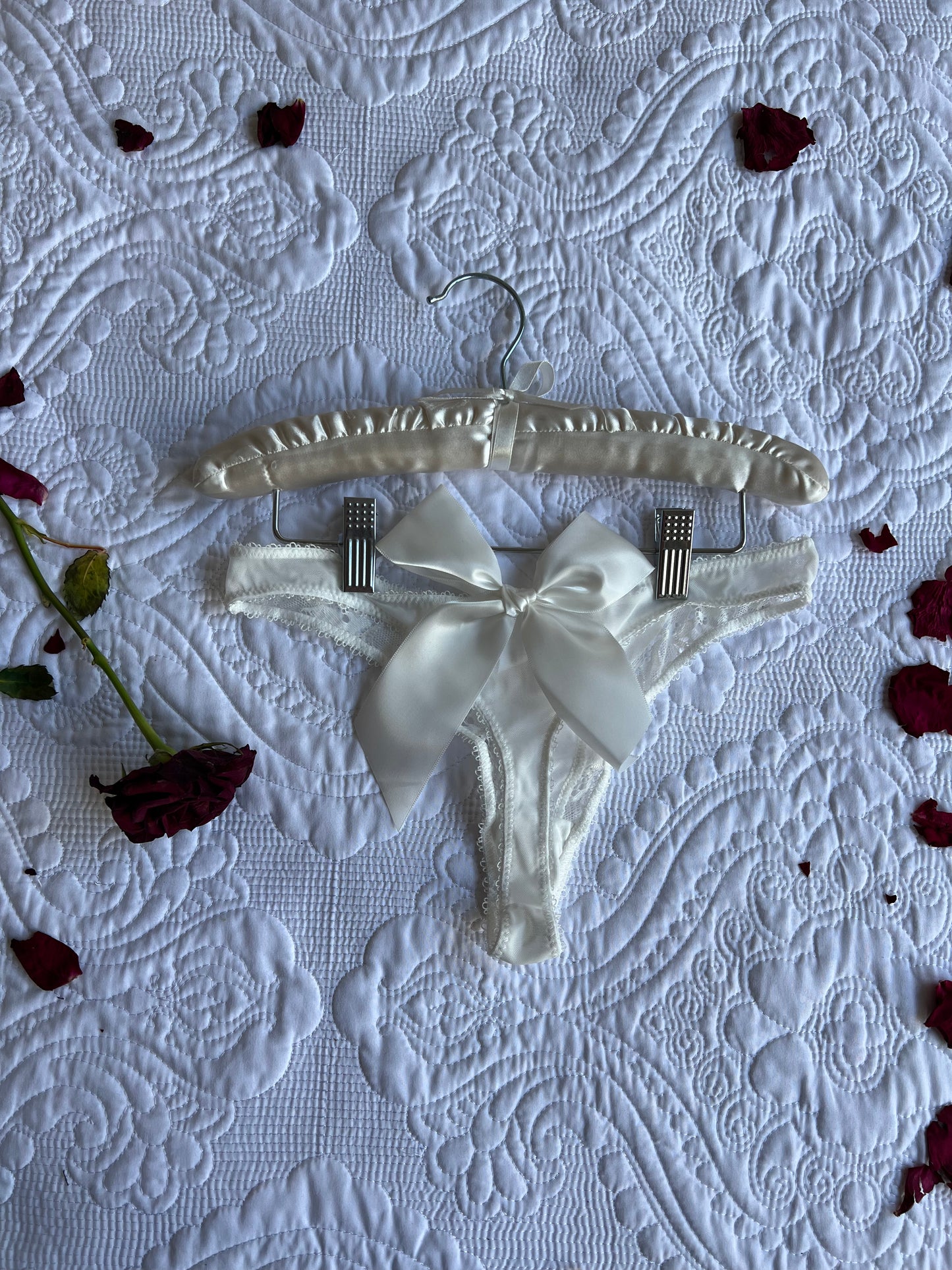 Ivory Bow Thong Set